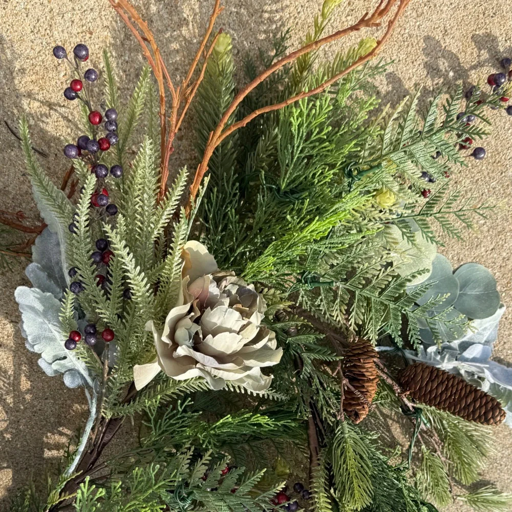 Frontgate Peony Garland - 9 ft - NWT
